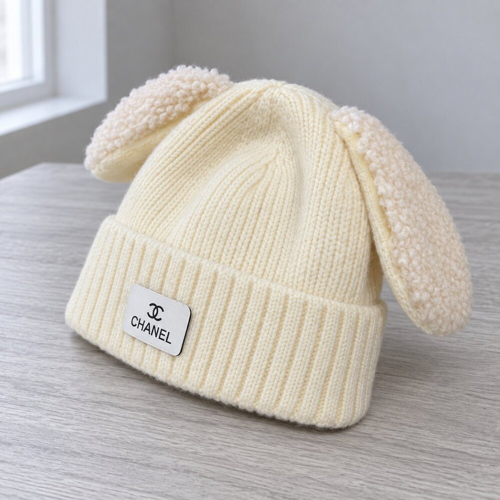 CHANEL Teddy Ear Knit Beanie - Picture 4 of 6